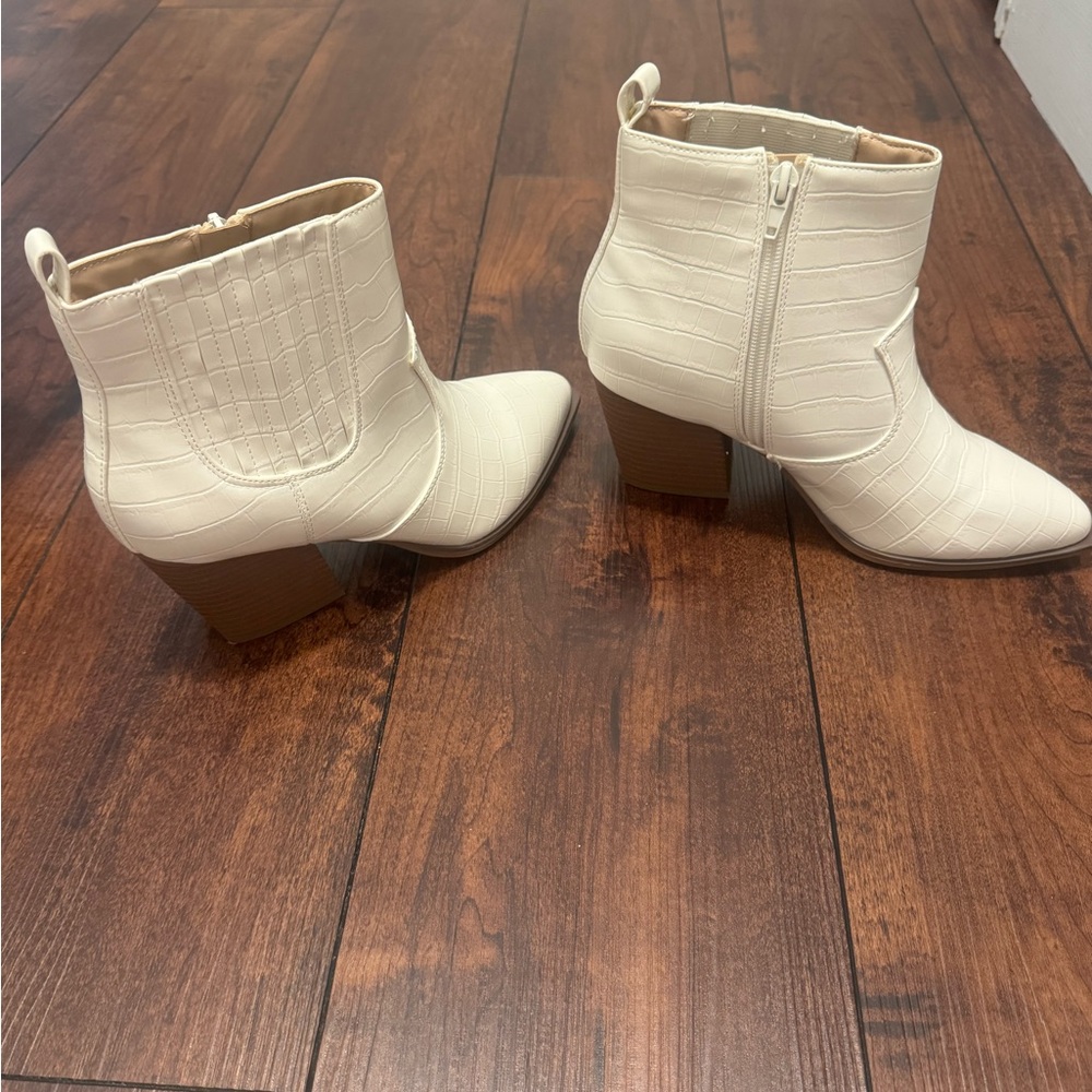 Elegant Cream Ankle Boots